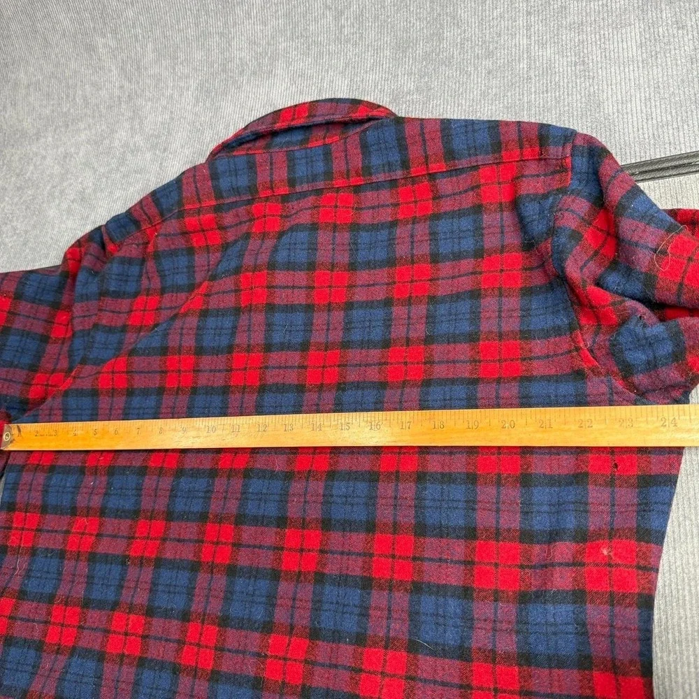 Vintage Pendleton Board Shirt Mens XL Wool Flannel Plaid USA